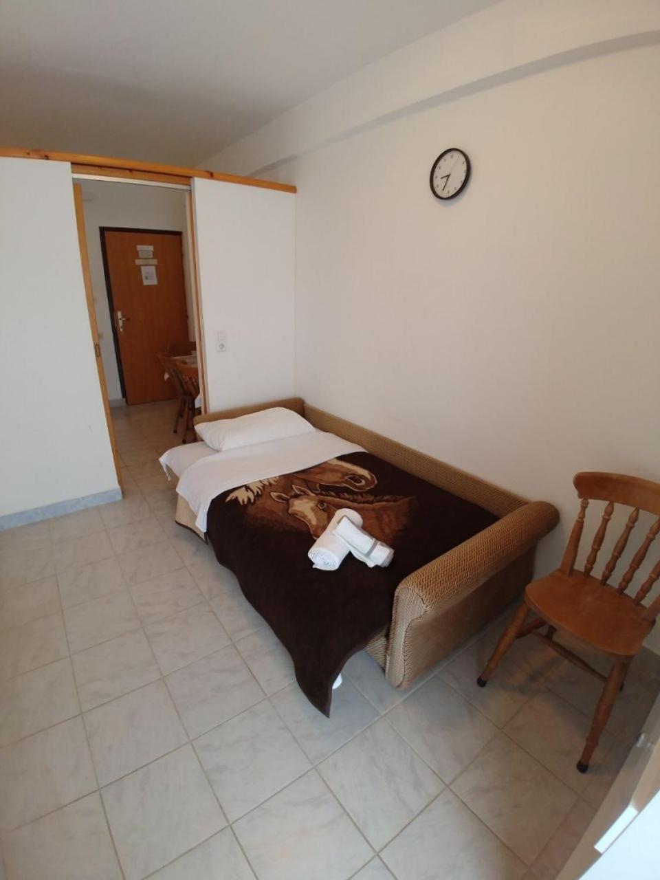 Apartment Svetka Сали Экстерьер фото