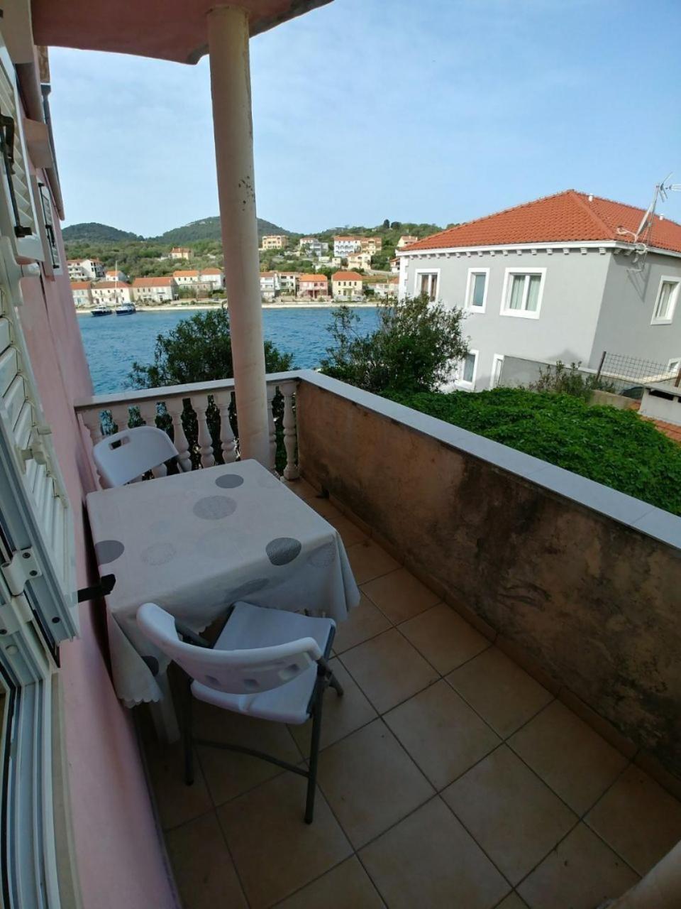 Apartment Svetka Сали Экстерьер фото
