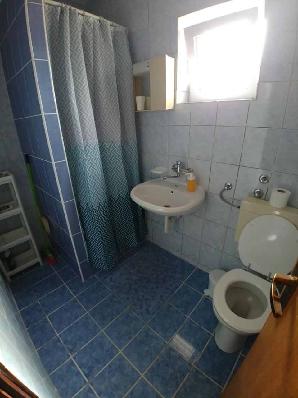 Apartment Svetka Сали Экстерьер фото